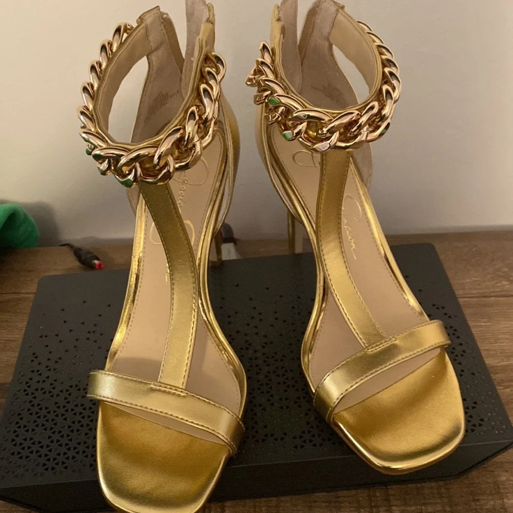 Jessica Simpson heels - Picture 2 of 2